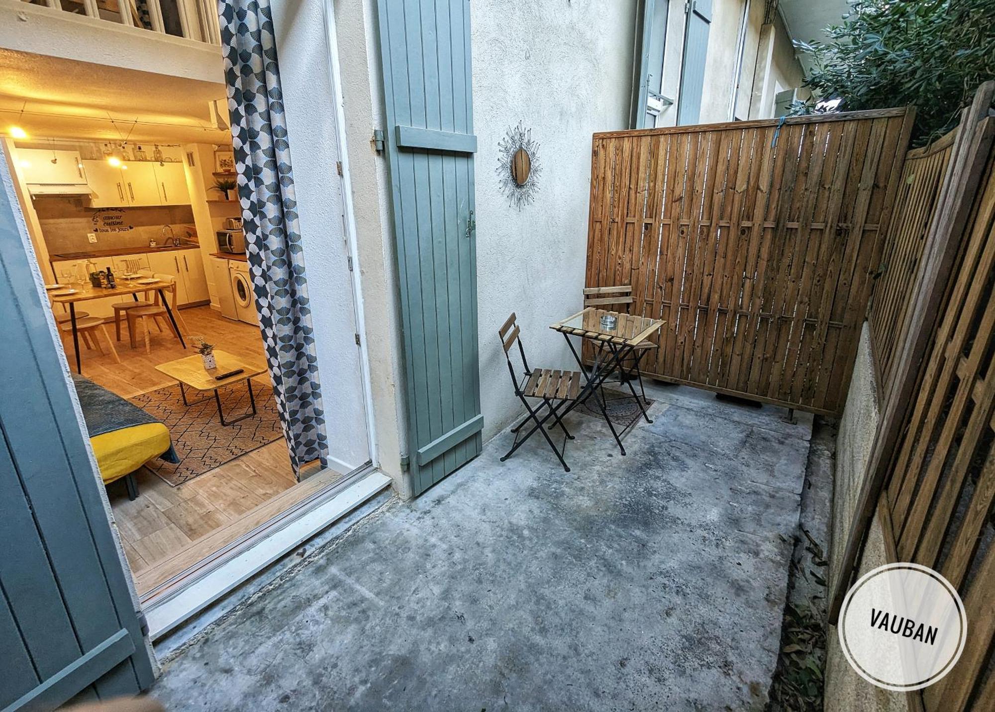 Douceur Nimoise En Centre Ville - Rdc Et Exterieur Nîmes Exterior foto
